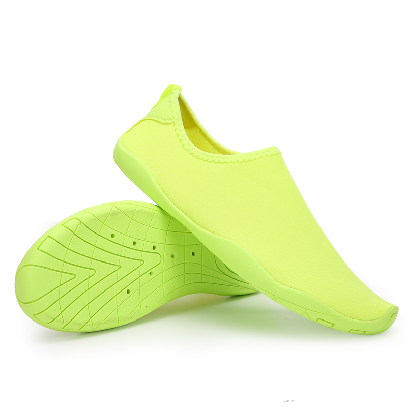 Colección Uny Aquashoes