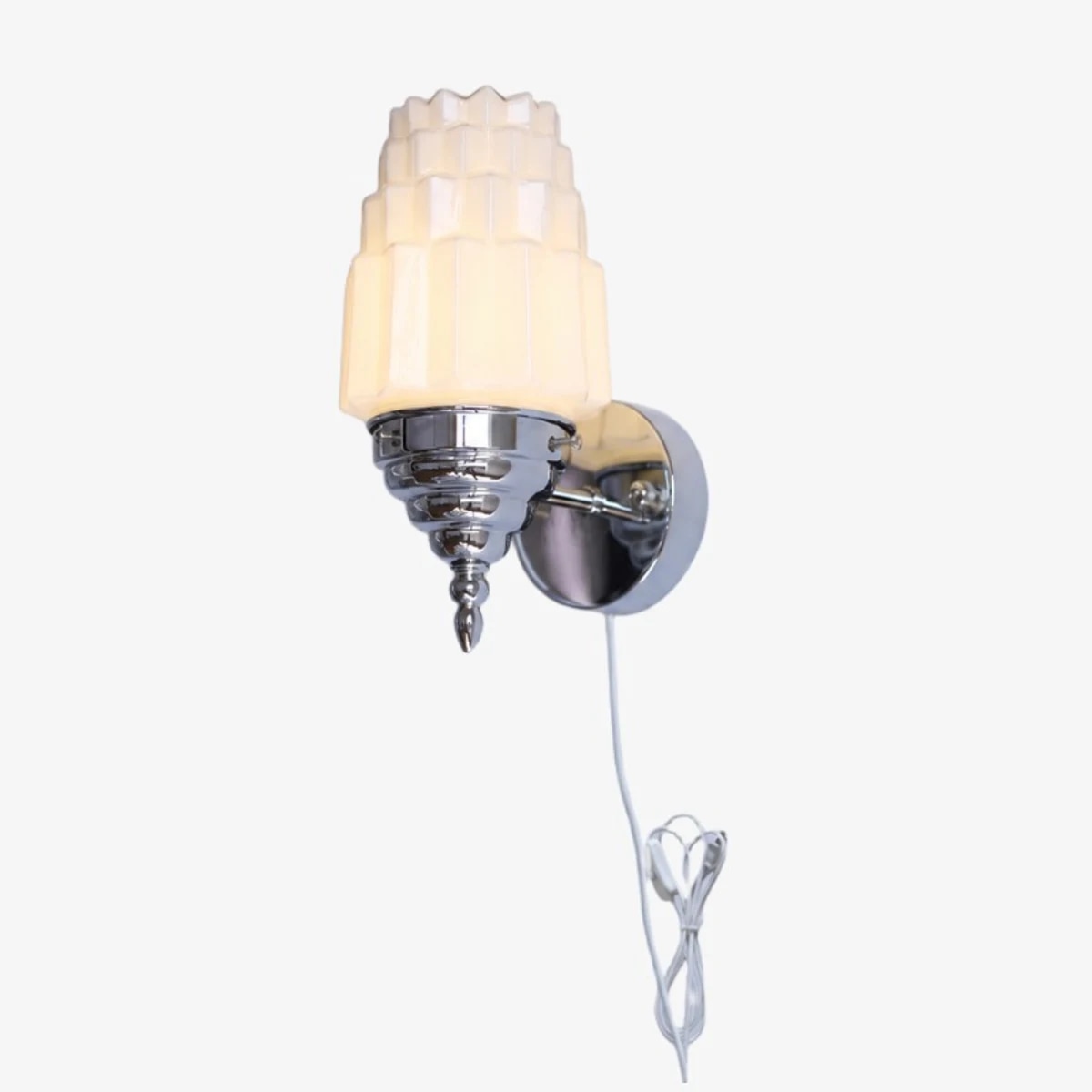 Chrome plug-in wall sconce