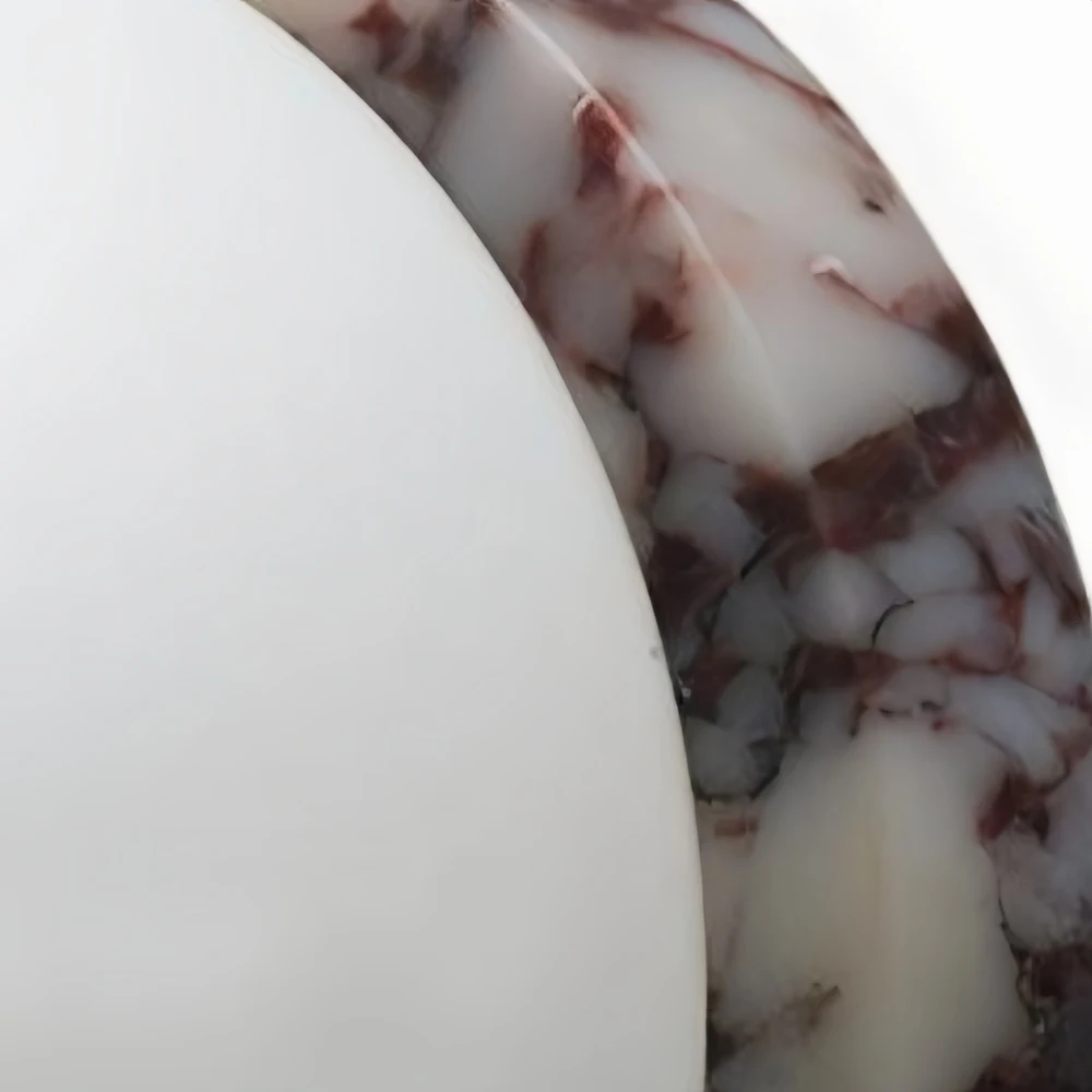 Conical glass with sculptural finishes 3